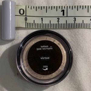 bareMinerals Loose Powder Eyeshadow in Virtue